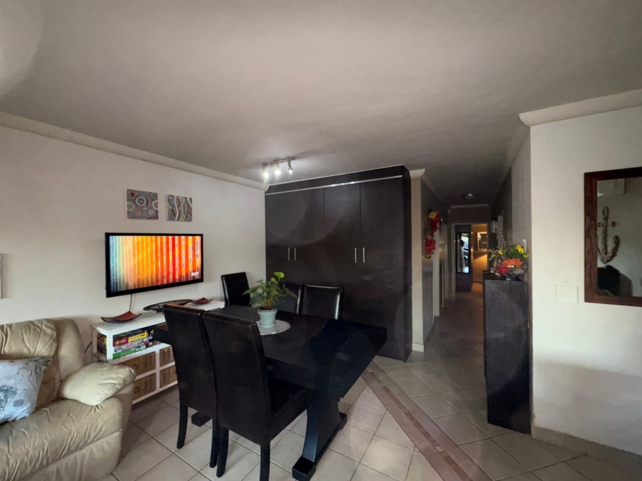 3 Bedroom Property for Sale in Safari Gardens North West